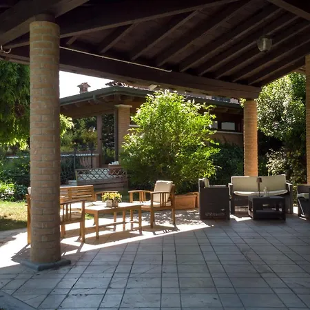 Valchero 12, Emma Villa