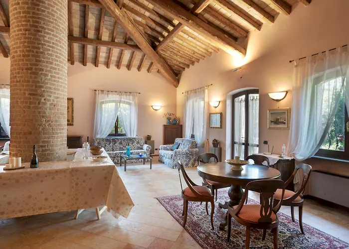 Willa Valchero 12, Emma *